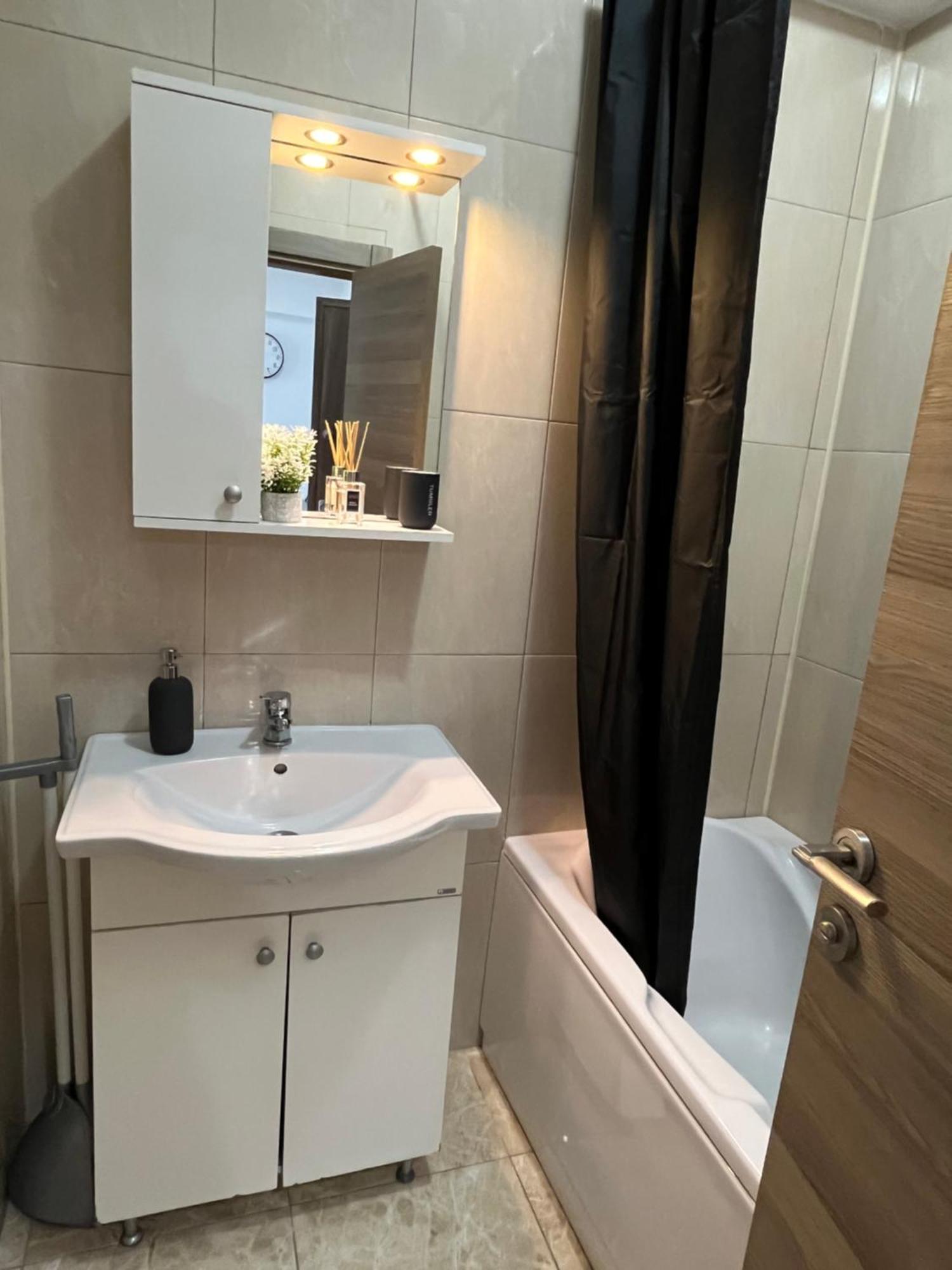 Apartament Summerland Mamaia Nord Exterior foto